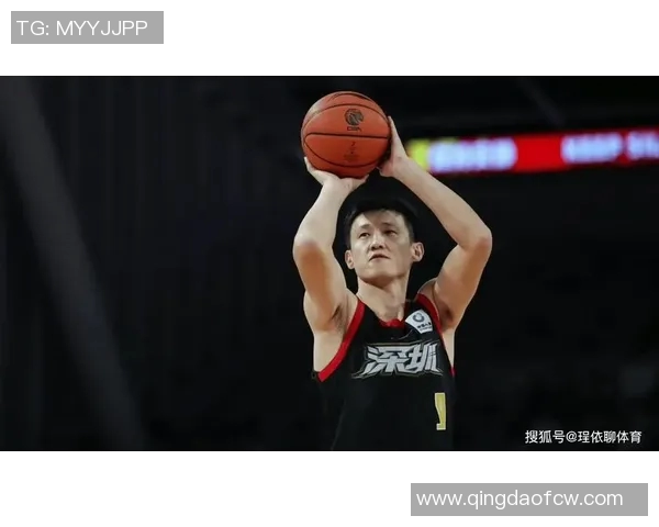 周鹏：从篮球场上的拼搏到生活中的坚韧，见证梦想与奋斗的交织之路