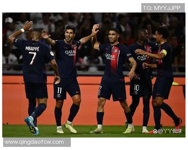 欧冠激战在即曼联与巴黎的巅峰对决前瞻分析