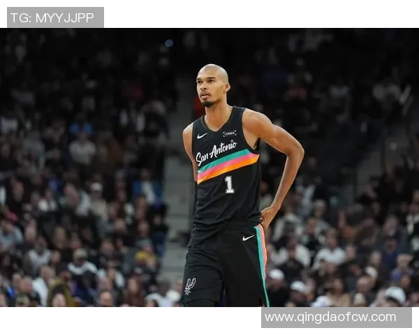 2017年NBA经典对决骑士与马刺的巅峰对决回顾与精彩瞬间分析 2017年NBA经典对决骑士与马刺的巅峰对决回顾与精彩瞬间分析