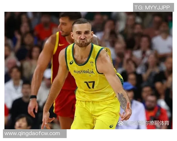 澳大利亚男篮与伊朗男篮激战正酣谁将赢得这场精彩对决 澳大利亚男篮与伊朗男篮激战正酣谁将赢得这场精彩对决
